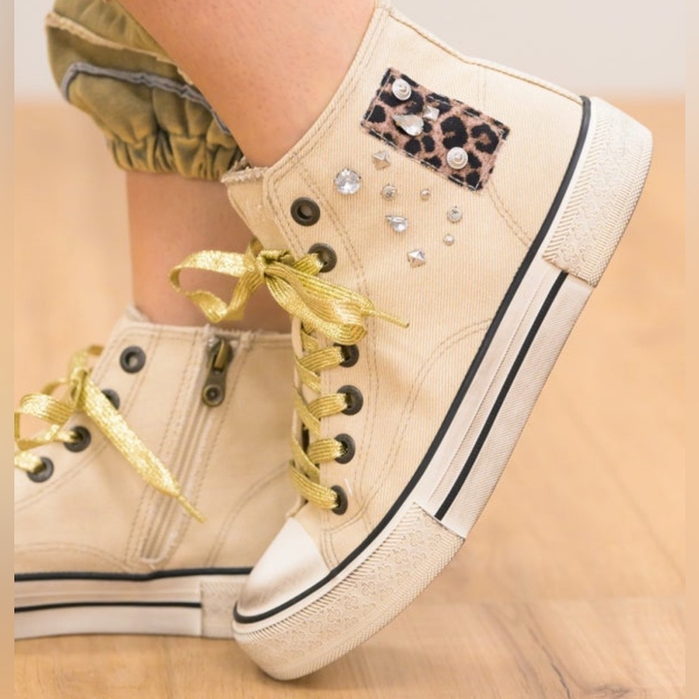 Blowfish High top sneakers